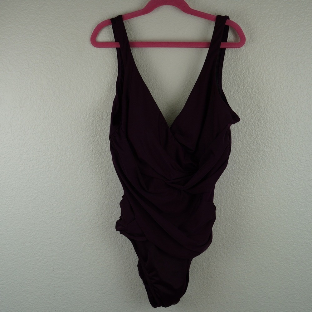 Miraclesuit‎ One Piece Swimsuit Tummy Control Ruched Plum Purple Womens M L